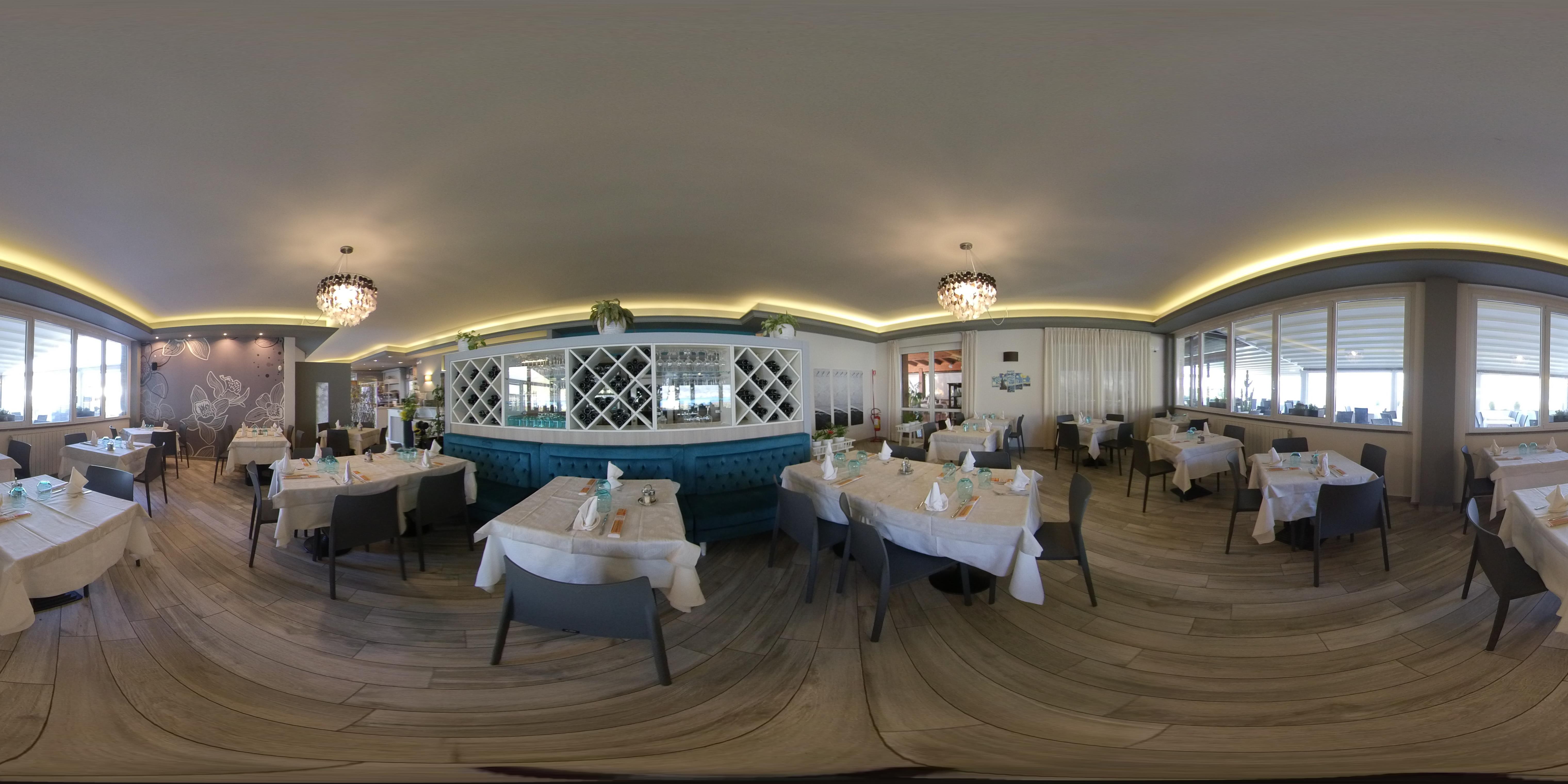 Attività Commerciale in Vendita Vercurago